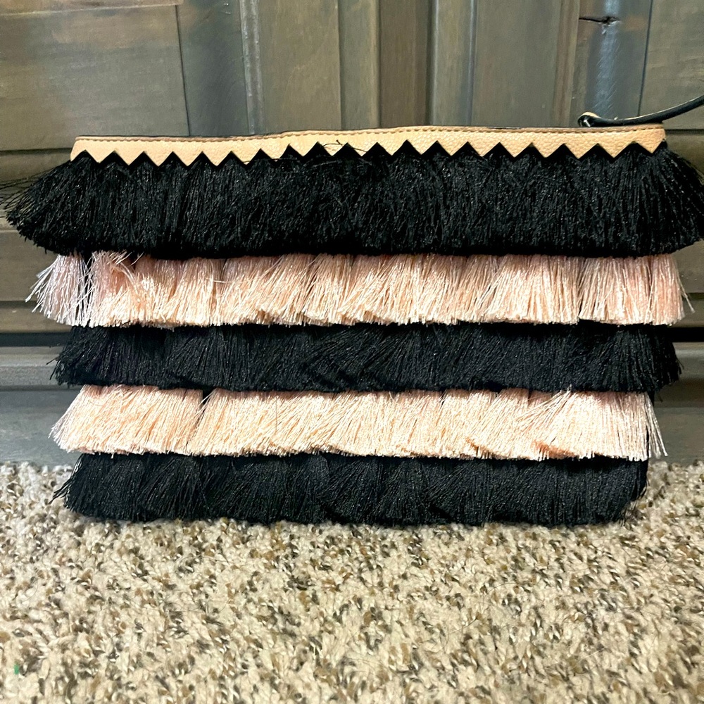 Stella & Dot clutch 👛